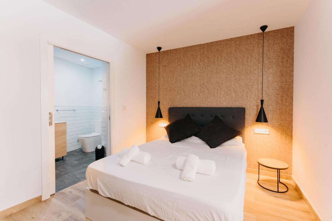 Coverlin Apartamentos San Francisco Малага Номер фото