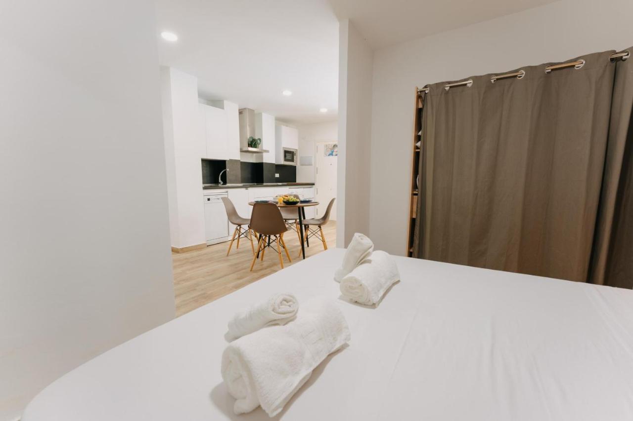 Coverlin Apartamentos San Francisco Малага Номер фото
